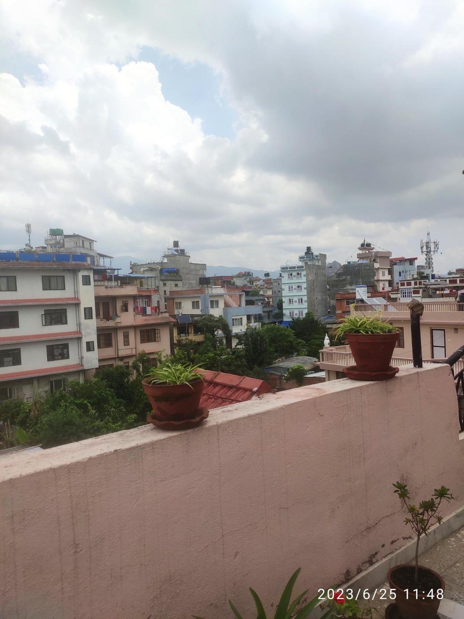 Kathmandu Home Stay & Hostel מראה חיצוני תמונה