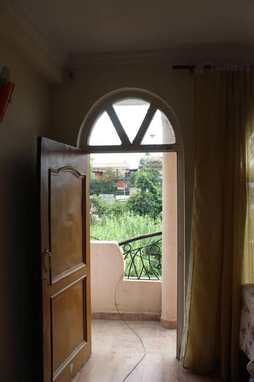 Kathmandu Home Stay & Hostel מראה חיצוני תמונה